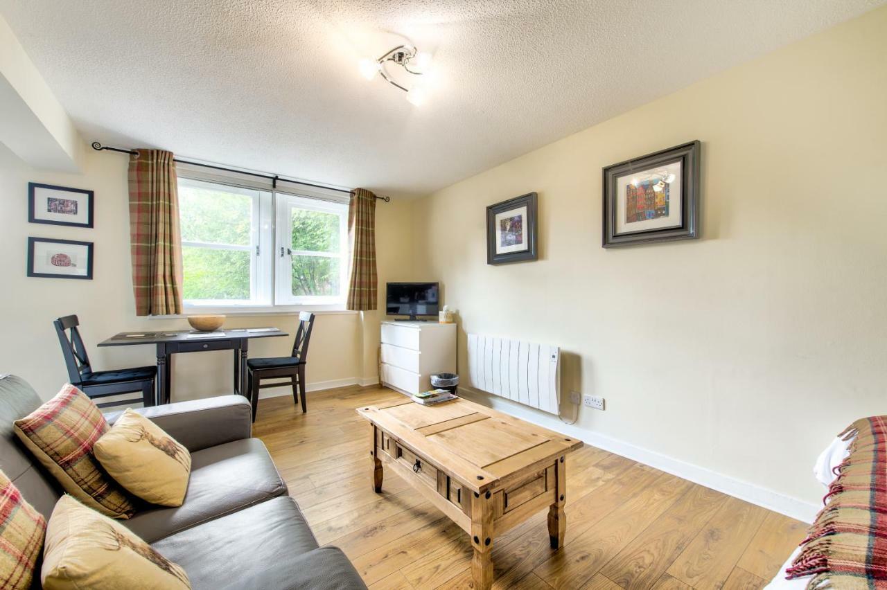 Stunning Studio Apartment Castle View Edinburgh Luaran gambar